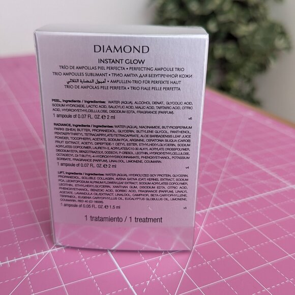 Natura Bisse Diamond Instant Glow Mini Lift - Picture 2 of 2